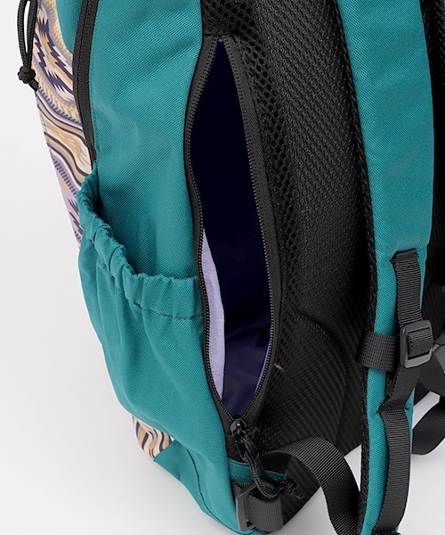 チチカカ(チチカカ)の「フルオープンリュックサック 【シリーズ累計10,000個突破】(バックパック/リュック・レディース・ブラック/ベージュ/グレー/グリーン・FREE)」の22枚目の写真