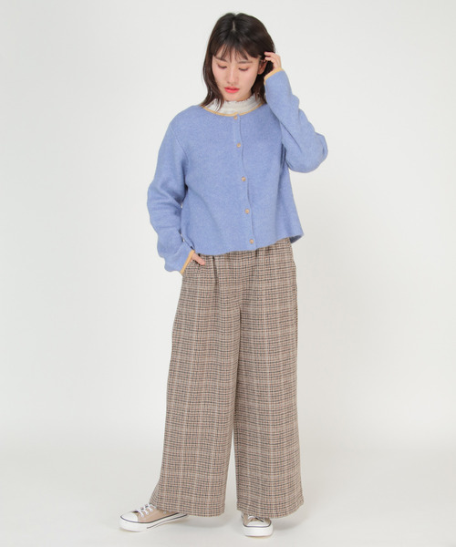 LBC(エルビーシー)の「【ZOZO限定】配色クルーショート丈カーディガン(カーディガン/ボレロ・レディース・チャコールグレー/ライトブルー/ベージュ/クリアグリーン/ライトベージュ・M)」の12枚目の写真