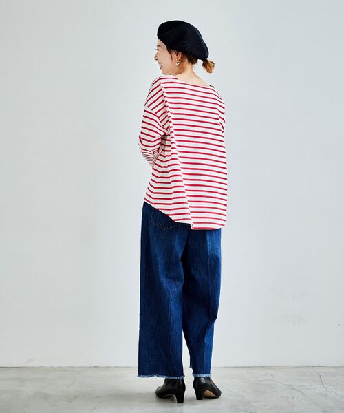 le.coeur blanc(ルクールブラン)の「デニムワイドクロップドパンツ(デニムパンツ・レディース・ネイビー/ブルー・38/36)」の9枚目の写真