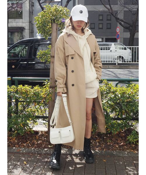 EVRIS（エヴリス）の「レースアップインソールワークブーツ（ブーツ・レディース・ブラック・SMALL/MEDIUM/LARGE）」の2枚目の写真