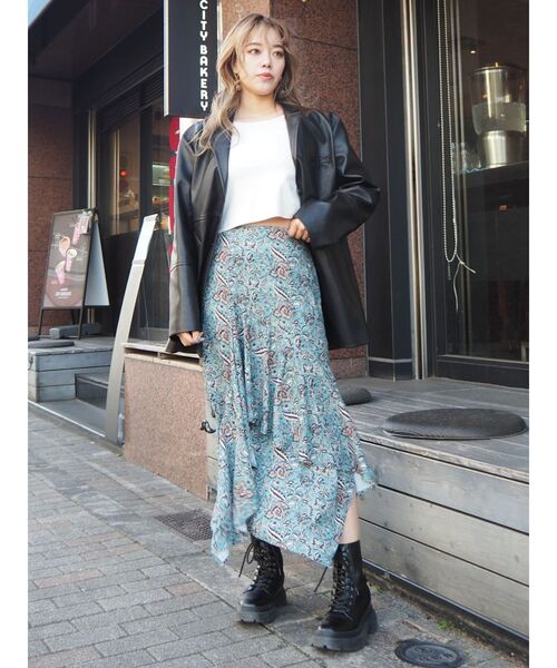 EVRIS（エヴリス）の「レースアップインソールワークブーツ（ブーツ・レディース・ブラック・SMALL/MEDIUM/LARGE）」の4枚目の写真