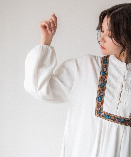 idem(イデム)の「tyrolean china blouse/チロリアンチャイナブラウス(シャツ/ブラウス・レディース・ホワイト/ブラック・FREE)」の13枚目の写真