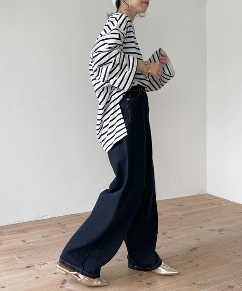 wee9s(ウィークス)の「wide sleeve over size border tee / ワイドスリーブオーバーサイズボーダーティー(Tシャツ/カットソー・レディース・ネイビー/ブラウン/ブルー/グリーン/ブラック/レッド/カーキ/チェリーレッド/クリアブラック/ブルー系その他/チェリーピンク/ピンク/オレンジ・FREE/SHORT)」の20枚目の写真