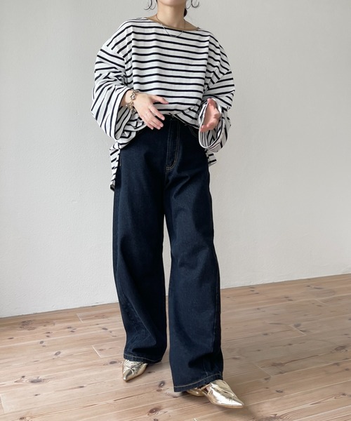 wee9s(ウィークス)の「wide sleeve over size border tee / ワイドスリーブオーバーサイズボーダーティー(Tシャツ/カットソー・レディース・ネイビー/ブラウン/ブルー/グリーン/ブラック/レッド/カーキ/チェリーレッド/クリアブラック/ブルー系その他/チェリーピンク/ピンク/オレンジ・FREE/SHORT)」の17枚目の写真