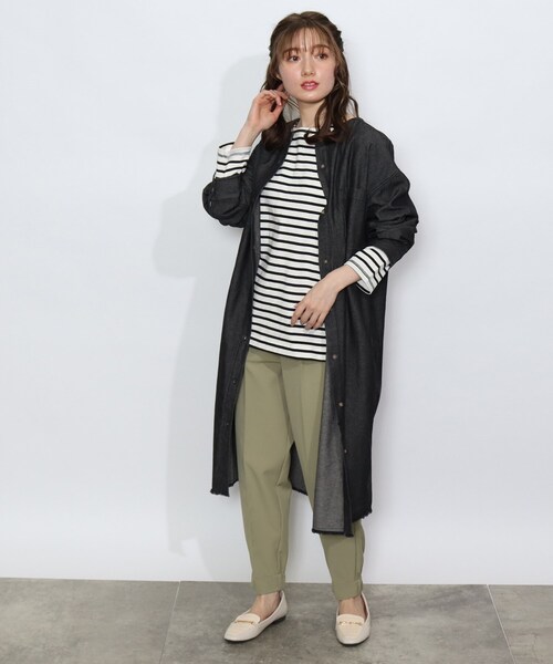 SHOO・LA・RUE(シューラルー)の「◆デニムワンピース(ワンピース・レディース・ダークネイビー/ブラック/ブルー・04/03/05/02)」の14枚目の写真