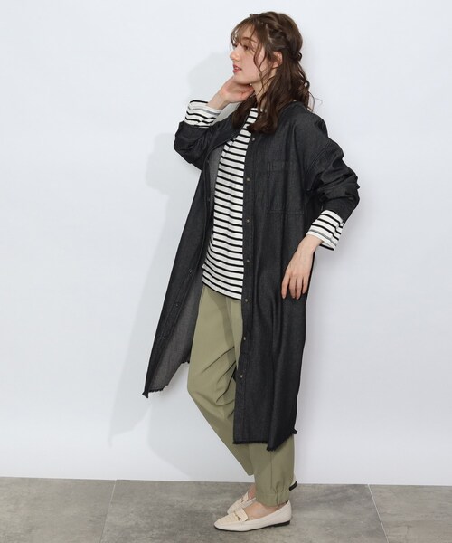 SHOO・LA・RUE(シューラルー)の「◆デニムワンピース(ワンピース・レディース・ダークネイビー/ブラック/ブルー・04/03/05/02)」の15枚目の写真