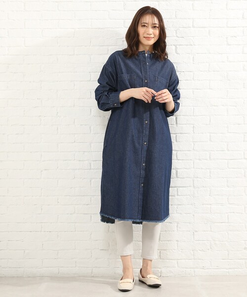 SHOO・LA・RUE(シューラルー)の「◆デニムワンピース(ワンピース・レディース・ダークネイビー/ブラック/ブルー・04/03/05/02)」の21枚目の写真