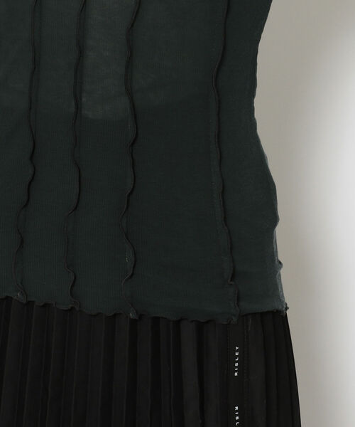 RehersalL(リハーズオール)の「rehersall/リハーズオール/ピンタックテレコロングスリーブTシャツ(Tシャツ/カットソー・レディース・ブラック/アイボリー・FREE)」の6枚目の写真