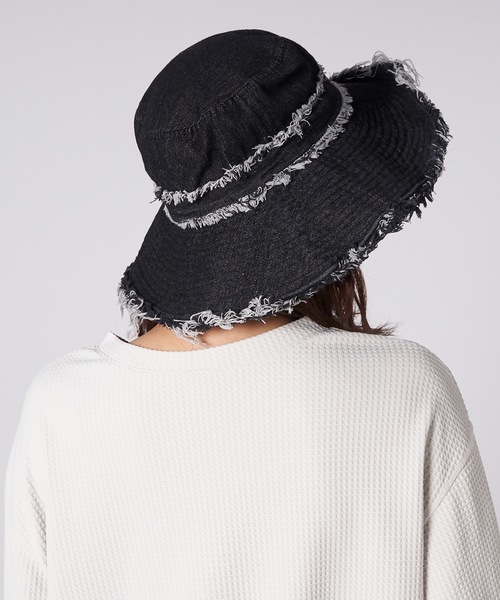 CECIL McBEE（セシルマクビー）の「【CECILMcBEE/セシルマクビー】ツバ広デニムハット  UPF50+（ハット・レディース・ネイビー/ブラック・FREE）」の7枚目の写真