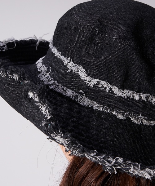 CECIL McBEE（セシルマクビー）の「【CECILMcBEE/セシルマクビー】ツバ広デニムハット  UPF50+（ハット・レディース・ネイビー/ブラック・FREE）」の8枚目の写真