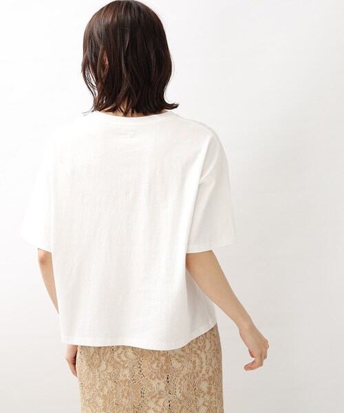 Lee(リー)の「【Lee】別注カレッジロゴTシャツ(Tシャツ/カットソー・レディース・グレー系その他/ナチュラル/アイボリー・02)」の6枚目の写真