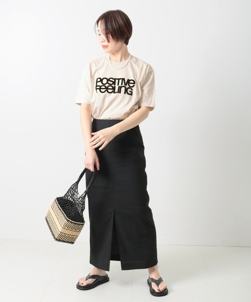 MIXTA(ミクスタ)の「《別注》【MIXTA/ミクスタ】POSITIVE FEELING S/S T-SHIR:Tシャツ(Tシャツ/カットソー・レディース・ブラック/ナチュラル・M)」の4枚目の写真