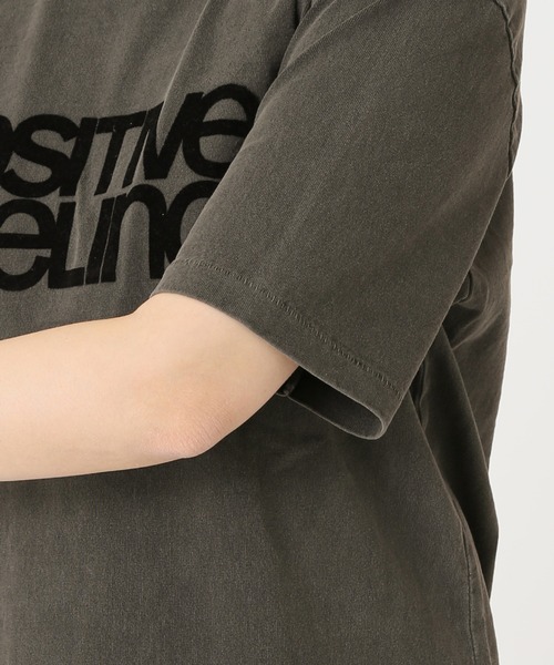 MIXTA(ミクスタ)の「《別注》【MIXTA/ミクスタ】POSITIVE FEELING S/S T-SHIR:Tシャツ(Tシャツ/カットソー・レディース・ブラック/ナチュラル・M)」の5枚目の写真