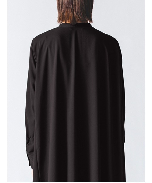 mizuiroind（ミズイロインド）の「mizuiro ind T／Rスタンドカラーフレアシャツワンピース（シャツワンピース・レディース・ブラック/サンドベージュ/ネイビー・FREE）」の20枚目の写真