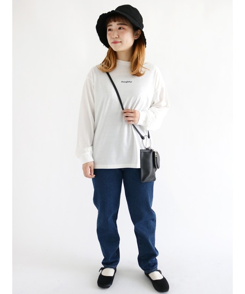 ehka sopo（エヘカソポ）の「ミニロゴプリントロンT（ニット/セーター・レディース・ブラック/オフホワイト/キナリ・ﾌﾘ-）」の8枚目の写真