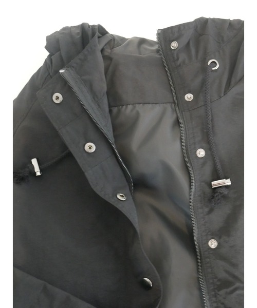 ulu（ウル）の「Spring mountain parka（マウンテンパーカー・レディース・ブラック・FREE）」の4枚目の写真