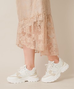 透けるレースのエレガントな花柄レーススリッポン（スリッポン