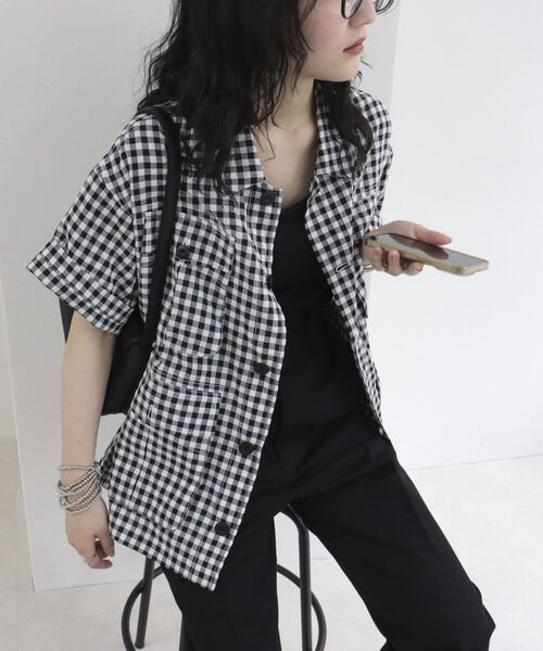fredy repit（フレディレピ）の「ミリタリー半袖シャツブルゾン（シャツ/ブラウス・レディース・オフホワイト/ホワイト系その他2/ブラック/カーキ・38）」の2枚目の写真