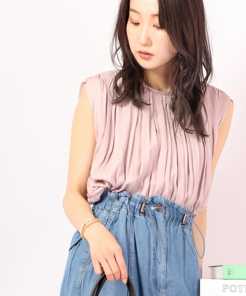 Anna Nicola(アンナニコラ)の「Anna Nicola プリーツ フレンチスリーブ ブラウス(シャツ/ブラウス・レディース・ベージュ/ネイビー/ピンク/ライトグリーン・38)」の8枚目の写真