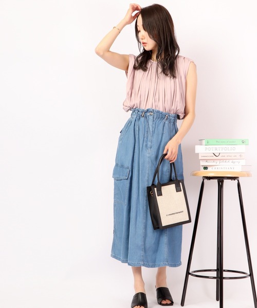 Anna Nicola(アンナニコラ)の「Anna Nicola プリーツ フレンチスリーブ ブラウス(シャツ/ブラウス・レディース・ベージュ/ネイビー/ピンク/ライトグリーン・38)」の5枚目の写真