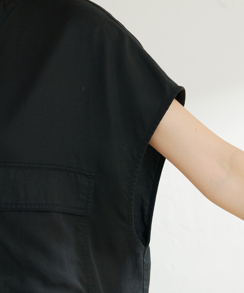 COLLAGE GALLARDAGALANTE（コラージュガリャルダガランテ）の「ワークベストっぽくも使える/テンセルフレンチシャツ（シャツ/ブラウス・レディース・ブラック/カーキ・FREE）」の21枚目の写真