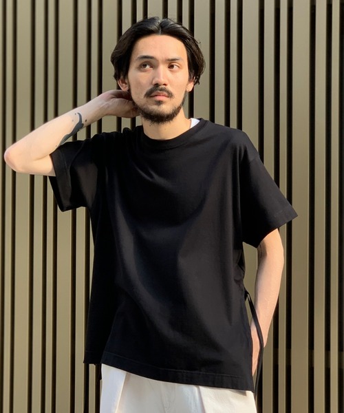 Toironier（トワロニエ）の「Toironier/トワロニエ/Slit Ｔ-shirt/スリットティーシャツ（Tシャツ/カットソー・メンズ・ホワイト/ブラック/グリーン/チャコール・FREE）」の3枚目の写真