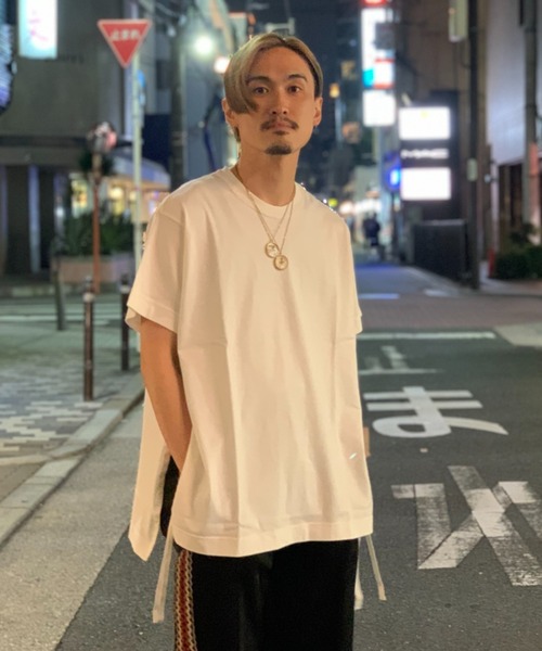 Toironier（トワロニエ）の「Toironier/トワロニエ/Slit Ｔ-shirt/スリットティーシャツ（Tシャツ/カットソー・メンズ・ホワイト/ブラック/グリーン/チャコール・FREE）」の21枚目の写真