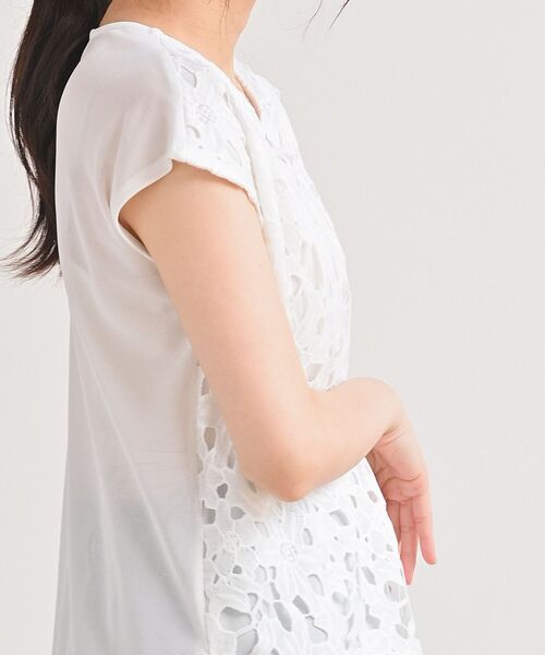 rps（アールピーエス）の「フラワーレースカットプルオーバー（Tシャツ/カットソー・レディース・チャコールグレー/ブラック/オフホワイト/ライトベージュ・M）」の10枚目の写真