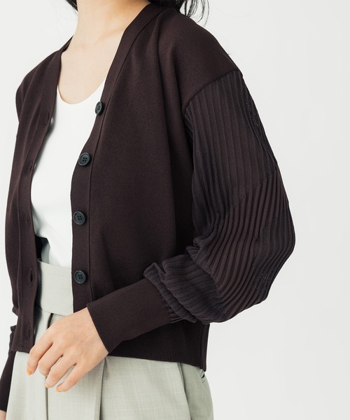 UNITED TOKYO（ユナイテッドトウキョウ）の「ウェーブデザインカーディガン（カーディガン/ボレロ・レディース・ブラック/ブラウン・FREE）」の11枚目の写真