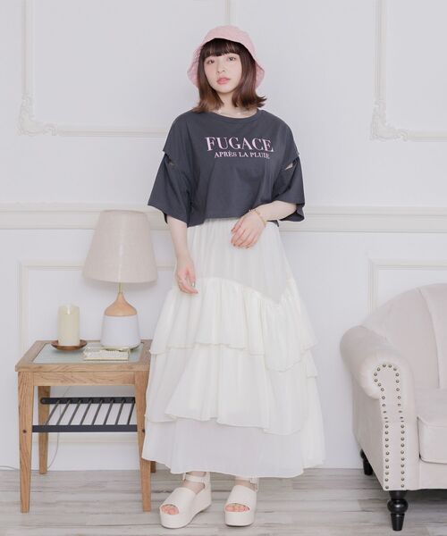 ems excite（エムズエキサイト）の「肩あきロゴ刺繍Tee（Tシャツ/カットソー・レディース・チャコールグレー/オフホワイト/ブルー・FREE）」の19枚目の写真