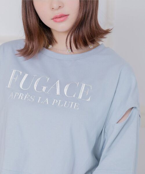 ems excite（エムズエキサイト）の「肩あきロゴ刺繍Tee（Tシャツ/カットソー・レディース・チャコールグレー/オフホワイト/ブルー・FREE）」の6枚目の写真