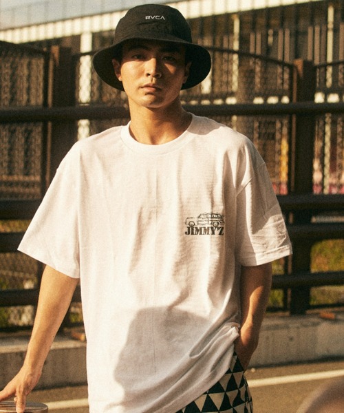 JIMMY'Z（ジミーズ）の「【ムラサキスポーツ別注】JIMMY’Z×ESOW×ムラサキスポーツコラボモデル オーバーサイズ バックプリントTシャツ/モノトーン グラフィックTee  JM-MU2203（Tシャツ/カットソー・メンズ・ブラック/ホワイト・XL/M/L）」の2枚目の写真