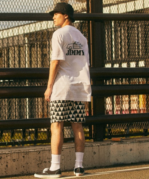 JIMMY'Z（ジミーズ）の「【ムラサキスポーツ別注】JIMMY’Z×ESOW×ムラサキスポーツコラボモデル オーバーサイズ バックプリントTシャツ/モノトーン グラフィックTee  JM-MU2203（Tシャツ/カットソー・メンズ・ブラック/ホワイト・XL/M/L）」の17枚目の写真