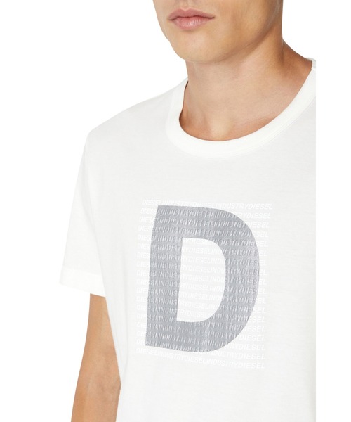 DIESEL（ディーゼル）の「メンズ Tシャツ マイクロプリント（Tシャツ/カットソー・メンズ・ホワイト/ブラック・XX-LARGE/SMALL/MEDIUM/X-LARGE/LARGE）」の15枚目の写真