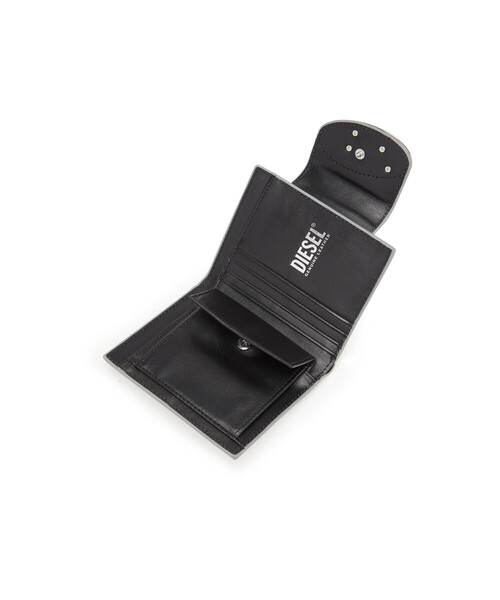 DIESEL（ディーゼル）の「レディース カウレザー Dロゴ 二つ折り 