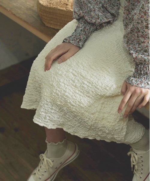 t a r o s u（タロス）の「syuwasyuwa skirt/しゅわしゅわスカート（スカート・レディース・ブルー/ホワイト/ブラウン・FREE）」の22枚目の写真