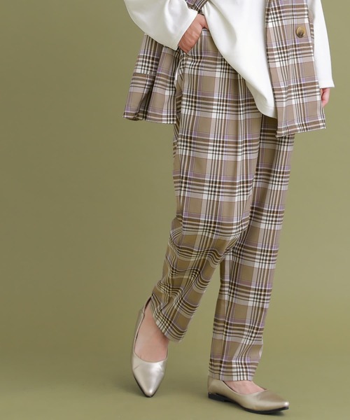 osharewalker（オシャレウォーカー）の「【廃盤】『チェック柄テーパードパンツ』（その他パンツ・レディース・ブラック/ベージュ/グレー・1/2）」の12枚目の写真