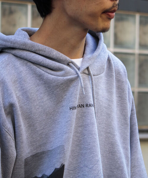 GLOSTER（グロスター）の「【GLOSTER/グロスター】TRIPPY グラフィックパーカーフォト ビッグシルエット（パーカー・メンズ・グレー/オフホワイト・M/L）」の20枚目の写真