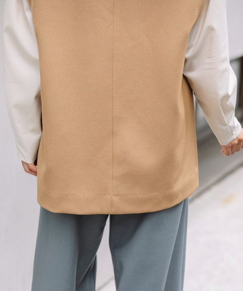 Munich（ミューニック）の「ナノヒーティングダブルクロスＶネックジレ（ベスト・レディース・ブラック/キャメル/グレイッシュベージュ・FREE）」の12枚目の写真