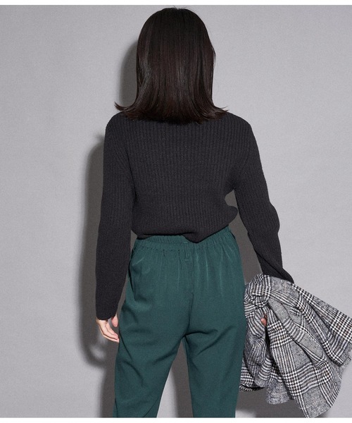 ANAP(アナップ)の「タートルネックリブトップスセーター(ニット/セーター・レディース・レッド/ブルー/ブラック/アイボリー・FREE)」の7枚目の写真