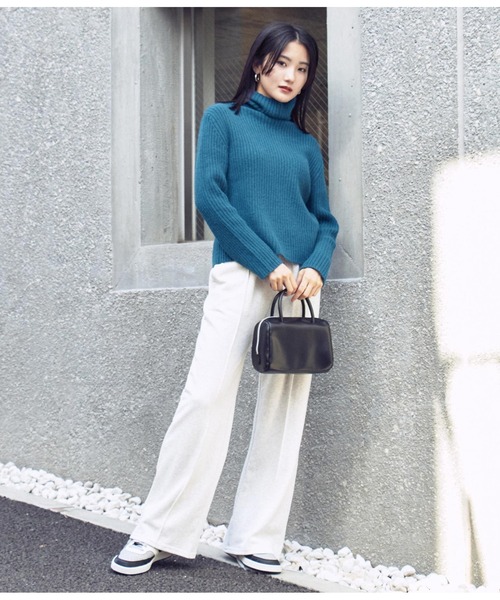 ANAP(アナップ)の「タートルネックリブトップスセーター(ニット/セーター・レディース・レッド/ブルー/ブラック/アイボリー・FREE)」の9枚目の写真