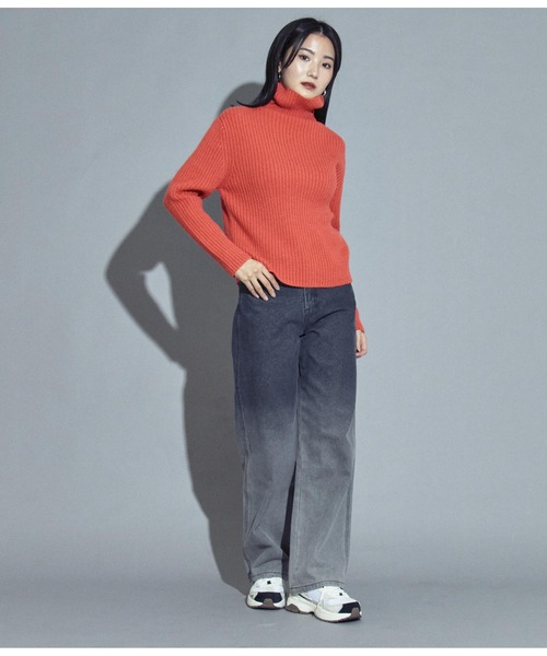 ANAP(アナップ)の「タートルネックリブトップスセーター(ニット/セーター・レディース・レッド/ブルー/ブラック/アイボリー・FREE)」の10枚目の写真