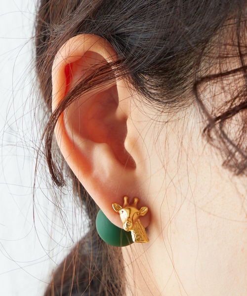 ear PAPILLONNER(イアパピヨネ)の「【WEB限定】アニマルボールキャッチピアス(ピアス(両耳用)・レディース・ダークグリーン/バイオレット/ホワイト/ホワイト系その他・FREE)」の15枚目の写真