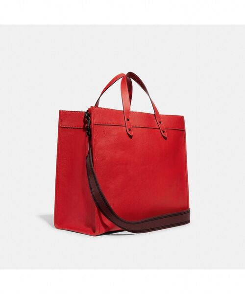COACH（コーチ）の「フィールド トート 40・コーチ バッジ（トート