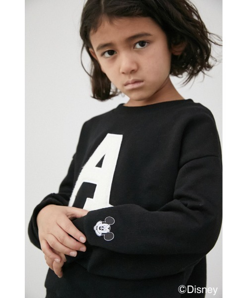 AZUL by moussy（アズールバイマウジー）の「AJUGA.×AZUL KIDS LOGO SWEAT/AJUGA.×AZULキッズロゴスウェット（スウェット・キッズ・ブラック/グリーン・MEDIUM/SMALL）」の4枚目の写真