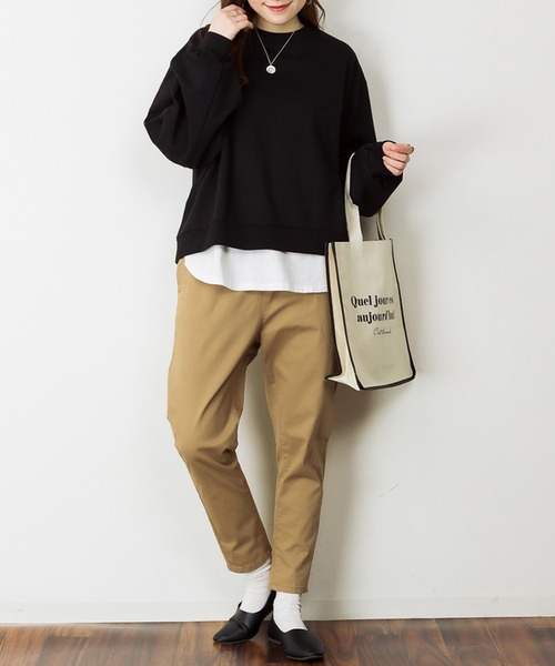 atONE(アットワン)の「atONE 【快適ストレッチ】ウエストゴムルーズテーパードパンツ(その他パンツ・レディース・ベージュ/カーキ/ブラック/ネイビー/ブルー・M/3L/LL/4L/L)」の15枚目の写真