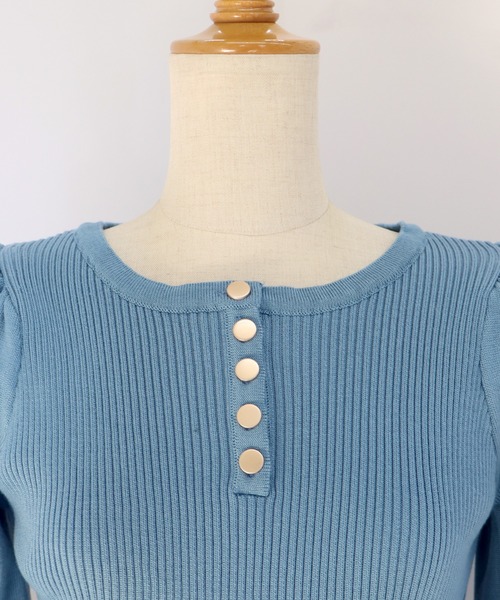 BLUEEAST（ブルーイースト）の「ボリュームスリーブ2WAYリブニット（ニット/セーター・レディース・パープル/ブラック/ブルー/オフホワイト・MEDIUM）」の19枚目の写真