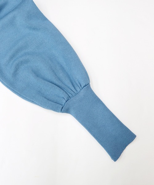 BLUEEAST（ブルーイースト）の「ボリュームスリーブ2WAYリブニット（ニット/セーター・レディース・パープル/ブラック/ブルー/オフホワイト・MEDIUM）」の16枚目の写真