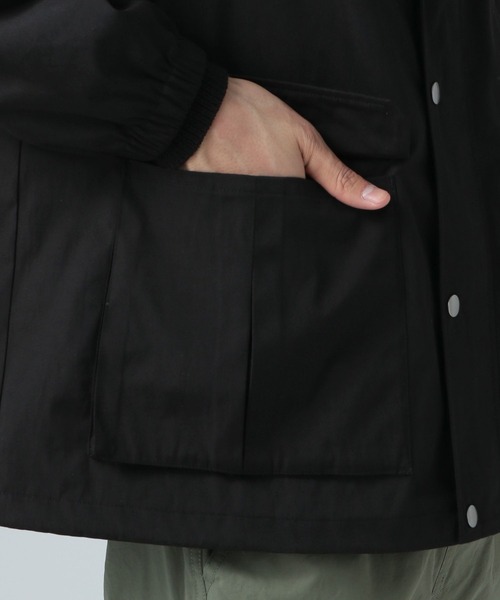 BAYFLOW(ベイフロー)の「レトロカラーマウンテンパーカー(マウンテンパーカー・メンズ・ブラック/レッド・MEDIUM/LARGE)」の18枚目の写真