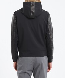 MACKINTOSH PHILOSOPHY（ﾏｯｷﾝﾄｯｼｭ ﾌｨﾛｿﾌｨｰ）の「EMMETIコラボ